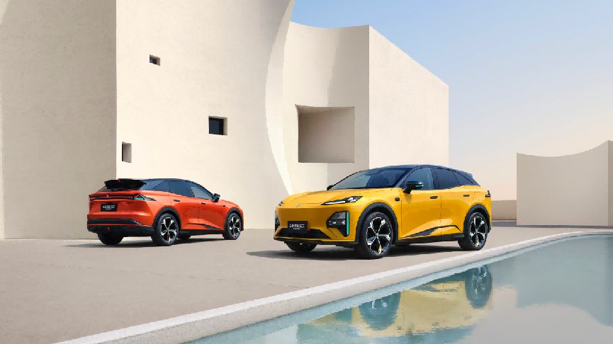 建筑旁的汽车

描述已自动生成